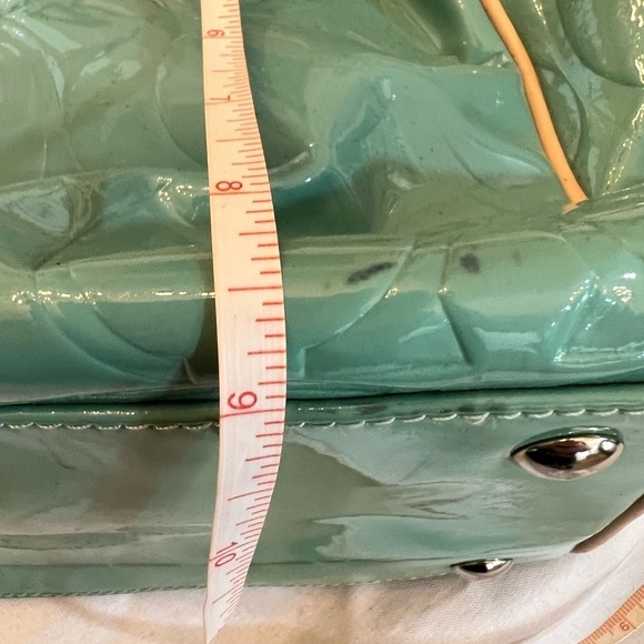 COACH 100% Authentic Y2K Tiffany Colored Patent Logo, Crossbody Bag, 15” x 9”. - Picture 9 of 10